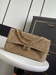 Chanel Maxi Flap bag Dark Beige Suede Gold 32x19.5x10cm - 1