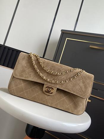 Chanel Maxi Flap bag Dark Beige Suede Gold 32x19.5x10cm