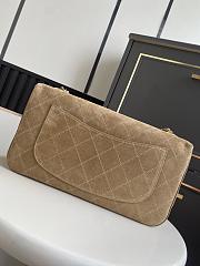 Chanel Maxi Flap bag Dark Beige Suede Gold 32x19.5x10cm - 3