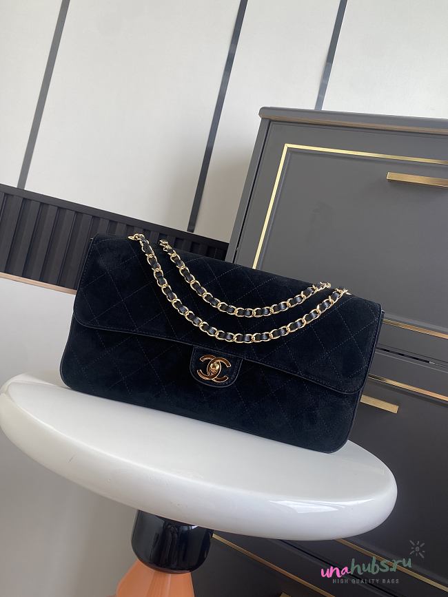 Chanel Maxi Flap bag Black Suede Gold 32x19.5x10cm - 1