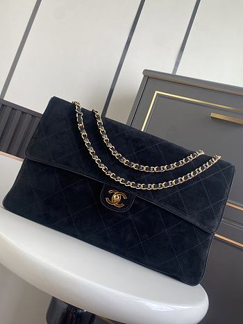 Chanel 26S Flap Bag MAXI suede Black Gold 39x24x11cm