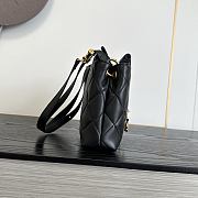 Chanel Small Hobo Bag Black Lambskin 29x18x8cm - 4
