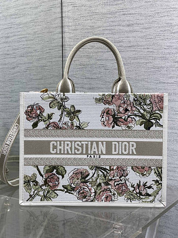  Dior Book Tote features a 