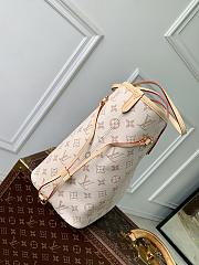 Louis Vuitton Neverfull Inside Out MM Monogram Dune 47x28x14cm - 3