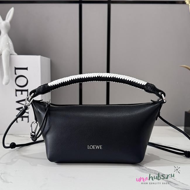 loewe Cala mini bag in mellow black lambskin 26x10x13cm - 1