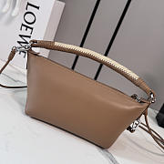 Loewe Cala mini bag in mellow brown lambskin 26x10x13cm - 4