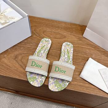 Dior Dway Slide Lily Of The Valley Natural/Green