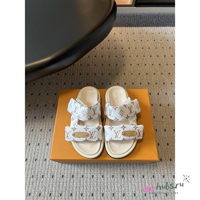 Louis Vuitton Pool Pillow Flat Comfort Mule - 1