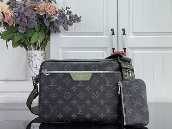 Louis Vuitton Trio Messenger Khaki Green 25x18.5x7cm