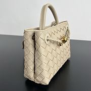 Bottega Veneta Mini Andiamo cream 20x9x15cm - 4
