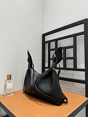 Loewe Medium Scarf bag in smooth calfskin black 34x8.5x21cm - 4