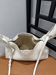 Loewe Medium Scarf bag in smooth calfskin White 34x8.5x21cm - 5