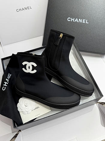 Chanel Ankle boots Mixed fibers Black & white