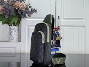 Louis Vuitton Avenue Slingbag PM Khaki Green 33x16x5.7cm - 4