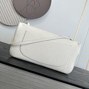 Chanel Maxi Flap bag Calfskin Gold-Tone White 32x19.5x10cm - 2