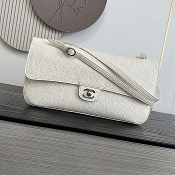 Chanel Maxi Flap bag Calfskin Silver-Tone White 32x19.5x10cm