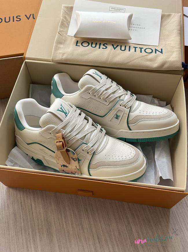 Louis Vuitton Trainer Sneaker Blue - 1