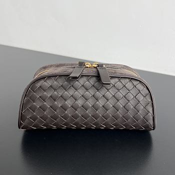 Bottega Veneta Large Nodo Pouch Dark Brown 20x10x9cm
