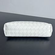 Bottega Veneta Andiamo Boat Pouch white 31x16x8cm - 3