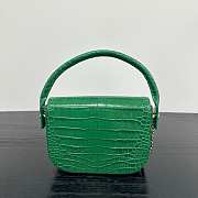 Chanel Mini Flap Turn Around Emerald Calfskin Crocodile Embossed 19.5x14.5x5cm - 3