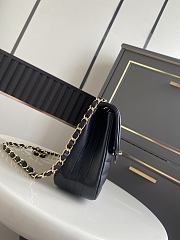 Chanel Flap Bag Patinated Lambskin & Gold Black 25.5x16x7cm - 4