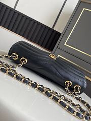 Chanel Flap Bag Patinated Lambskin & Gold Black 25.5x16x7cm - 2