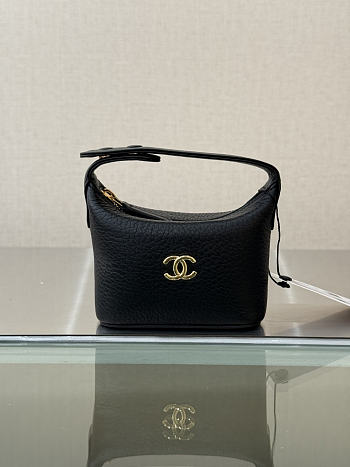 Chanel Micro Top Handle Round Hobo Pouch Black 10x9x4cm