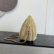 Chanel woven wicker crescent bag  - 4