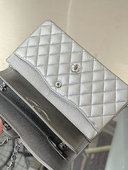Chanel Flap Bag Silver Caviar 25cm - 3