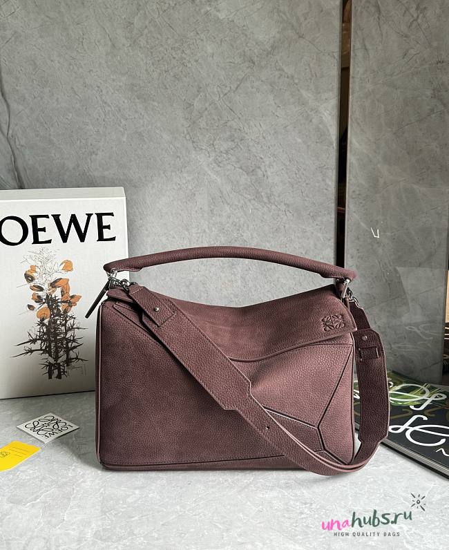 Loewe Large Puzzle bag grained nubuck Dark Chestnut 33x14.7x21.5cm - 1