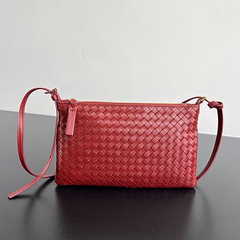 Bottega Veneta Medium Piccolo Intrecciato pouch Red 24.5x15cm