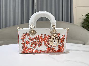 Dior Lady D-Joy Calfskin Bead Butterfly White 22.5x12.5x5.5cm