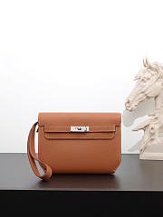 Hermes Pouch in grained natural cowhide 25.5x20x4cm - 1