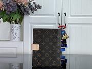 Louis Vuitton Notebook Cover Paul MM 20x14.5x2cm - 2
