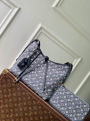 Louis Vuitton CarryAll Monogram pattern 29x24x12cm