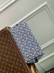Louis Vuitton CarryAll Monogram pattern 29x24x12cm - 2