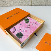 Louis Vuitton Passport Cover pink 14x10x2.5cm - 3