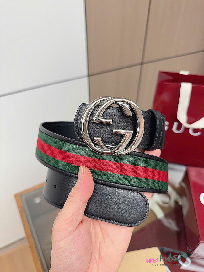 Gucci Reversible Belt with Interlocking G buckle - 1
