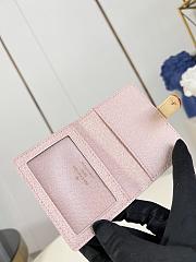 Louis Vuitton Mattifying Paper Case 9.5x6.5x2cm - 3
