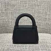 Chanel Black Kelly Bag Caviar Gold Hardware 19x13x7cm - 2