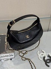 Chanel Clutch with strap Lamskin Gold Black 22x21x9cm - 2
