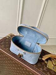 Louis Vuitton Vanity Chain Pouch Blue 19x11.5x6.5cm - 5