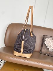 Louis Vuitton Alma Shoulder MM Silk Tech 36x28x17cm - 4