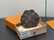 Louis Vuitton Paw Coin Pouch 13x13x2cm  - 4