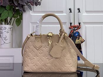 Louis Vuitton Alma BB Hazelnut 23.5x17.5x11.5cm