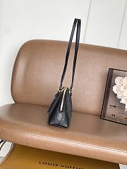 Louis Vuitton Squire East West Boldly Black 29x14x8cm - Unahubs - 3