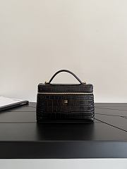 Chanel Vanity With Chain Calfskin Crocodile Embossed Black 19cm - 1