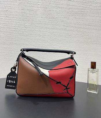 Loewe Small Lion Intarsio Puzzle bag classic calfskin 24x16x10cm
