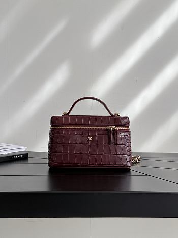 Chanel Vanity With Chain Calfskin Crocodile Embossed Burgundy 19cm