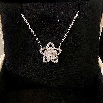 Graff Wild Flower Diamond Pendant